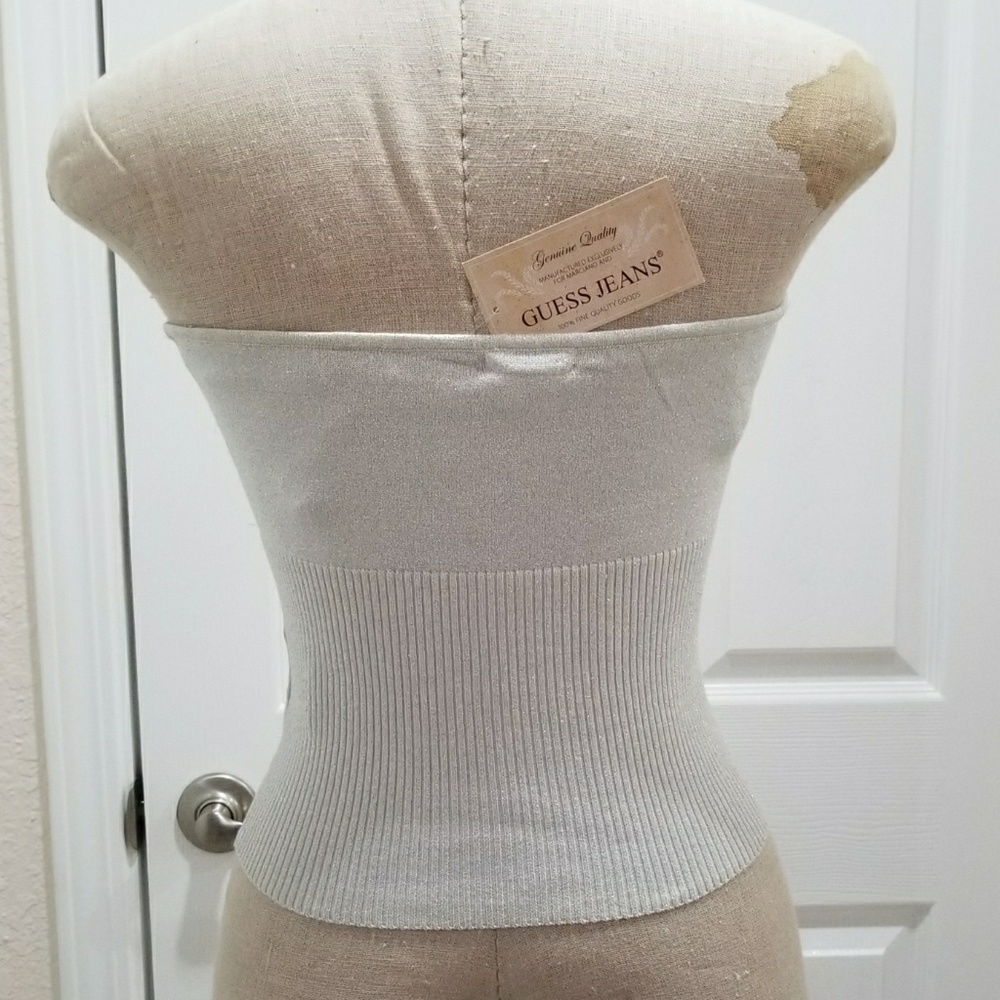 NEW GUESS Halter Top - Picture 3 of 4